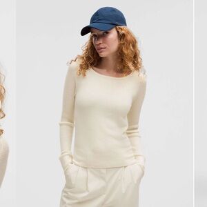 Lululemon Cashmere Scalloped Cuff Crewneck - L